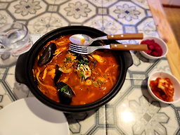 Biseuteuro oneul (비스트로 오늘) 3