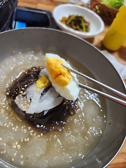 Pilbongsotttukkeongsamgyeopsal 4