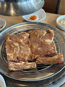 흥부골숯불돼지왕갈비 사진 5
