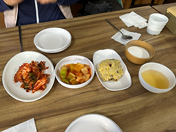 Ongsimikalguksupatjuk (옹심이칼국수팥죽) 2
