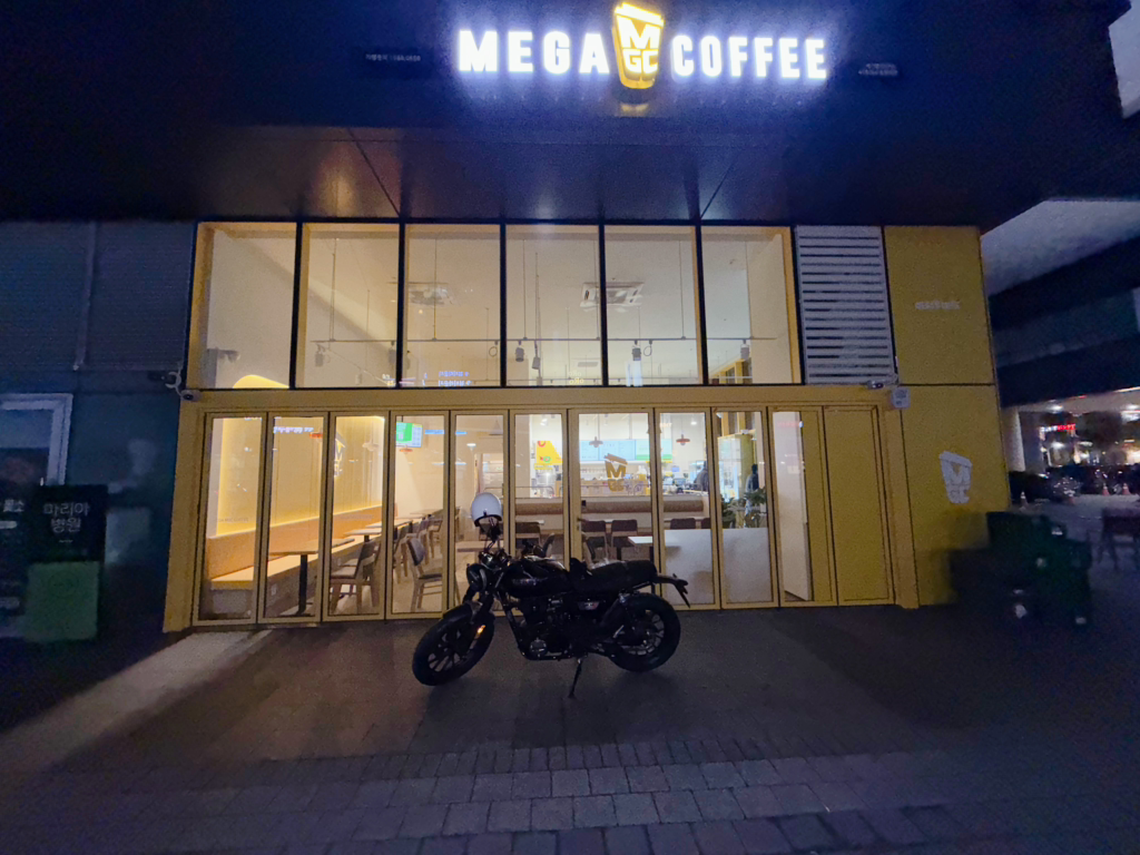 메가MGC커피 동천역점 사진 4