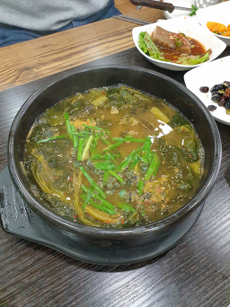 Sigolhaejangguk (시골해장국) 3