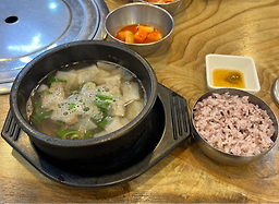 Taepyeongsogukbap (태평소국밥) 2