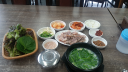 달호네돼지국밥 1