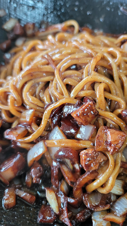 Rairaisutamyeon (라이라이수타면) 2