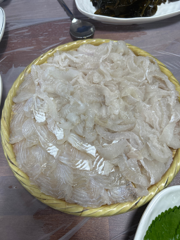 선창횟집 2