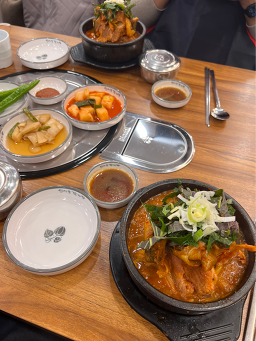 Sinsagolgamjatang,seutabeokseu (신사골감자탕,스타벅스) 2