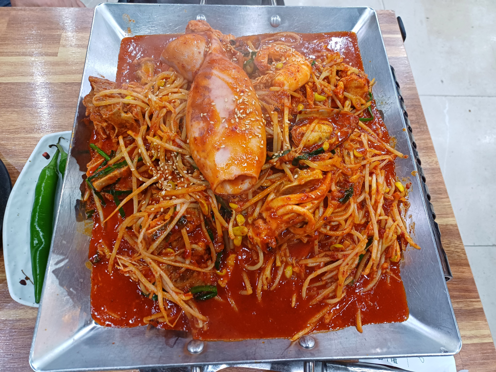 형제골뼈다귀순대국 1