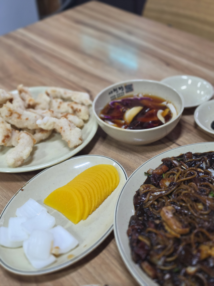 Sacheonwang (사천왕) 1