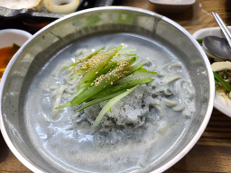 고향칼국수 1