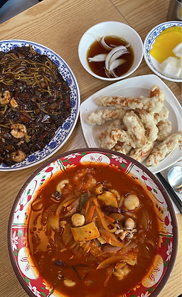 Jeonseoluijjamppong (전설의짬뽕) 2