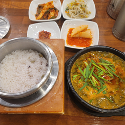 하동우렁추어탕 역촌역점 3
