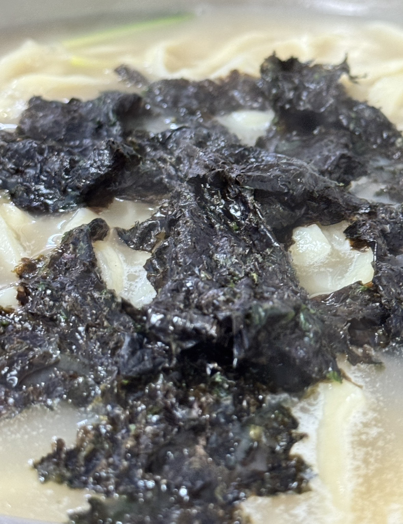Imonekalguksu (이모네칼국수) 3