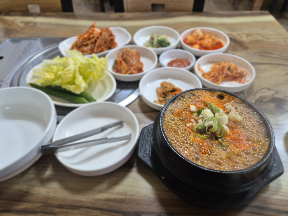 궁전뼈다구탕식당 3