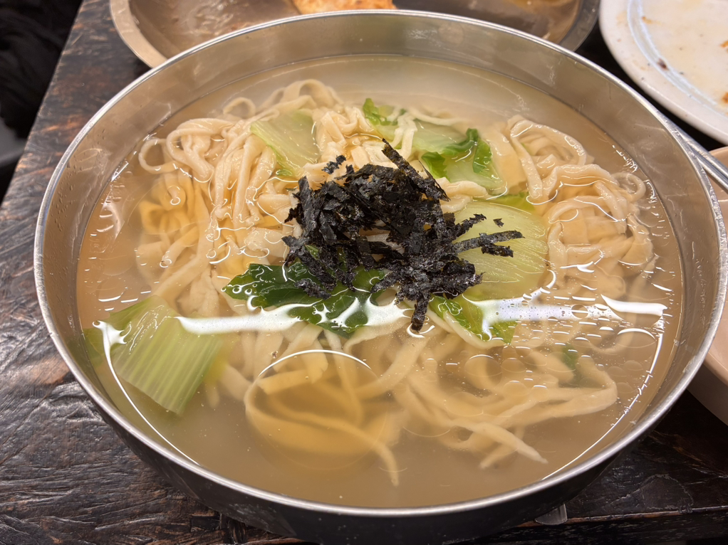 Gyeongbukkalguksu 5