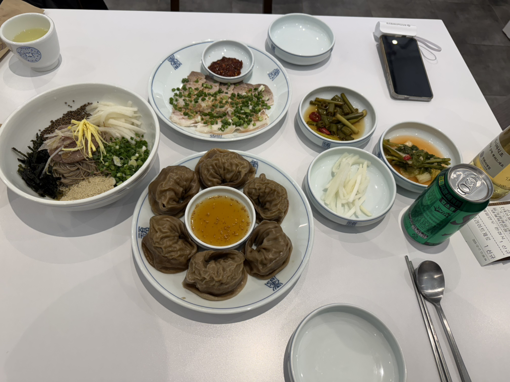 Wonhwarimemil (원화리메밀) 2