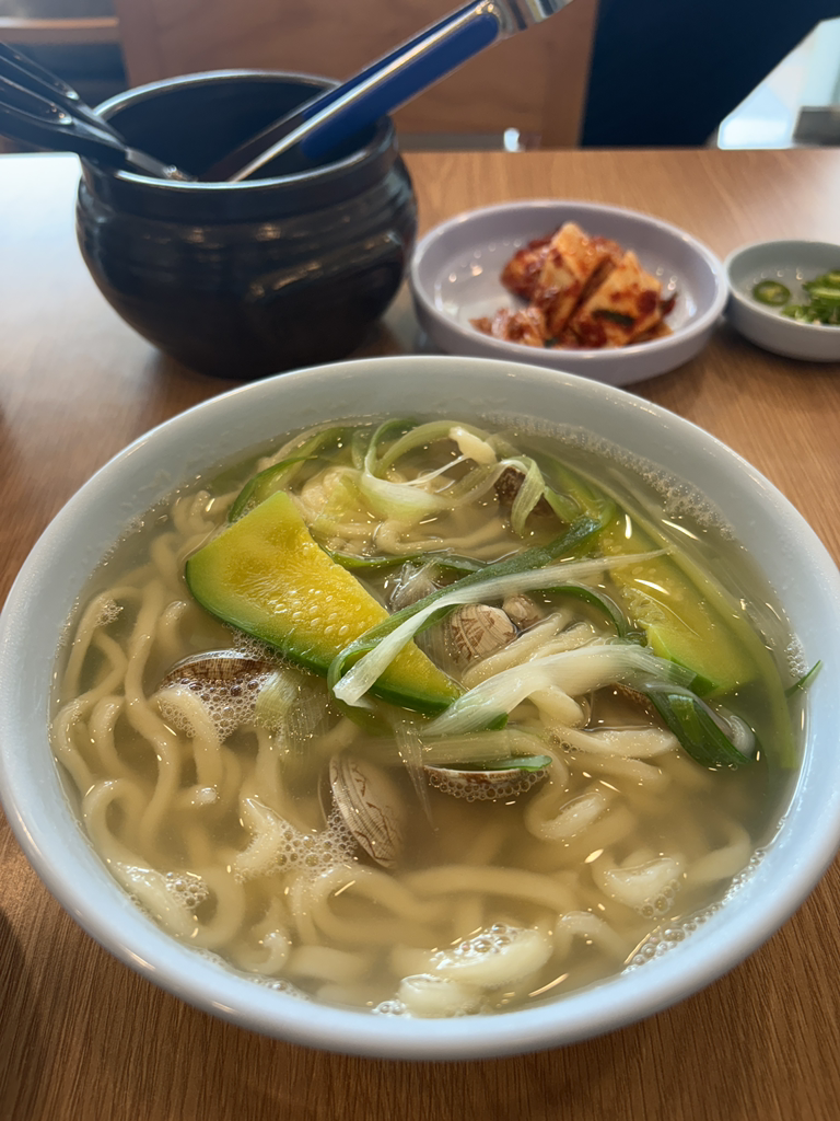 이가바지락칼국수 1