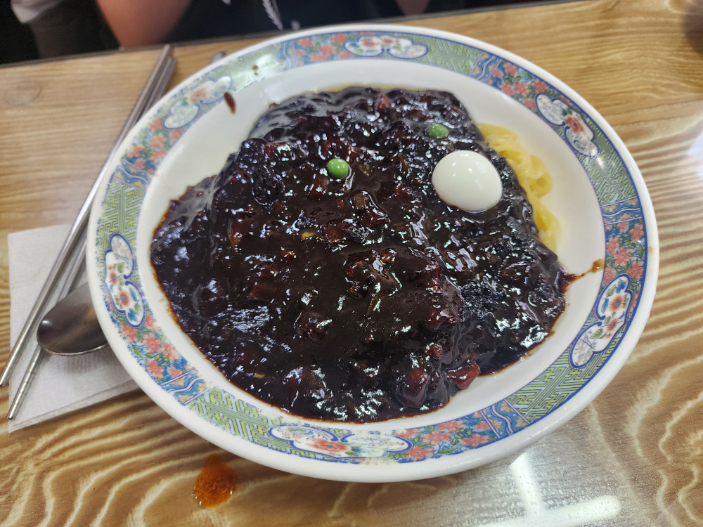 Yetnaljunggukjip (옛날중국집) 3