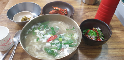살구나무집칼국수 4