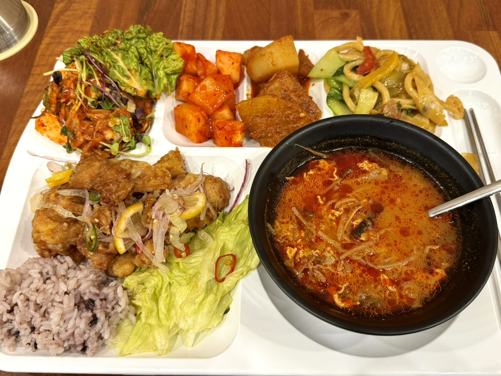 프리미엄직원식당 성수점 사진 5