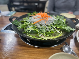 Daebonggamasotsundae (대봉가마솥순대) 2