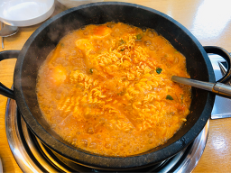 석기정돌솥부대찌개 삼성점 사진 6