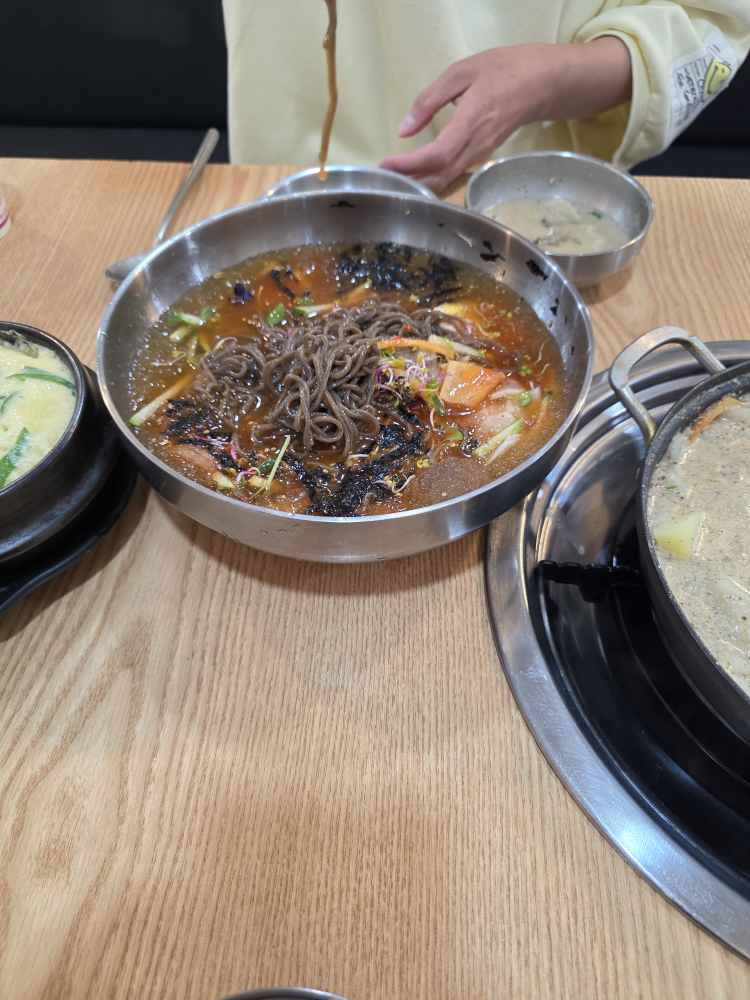 공주얼큰이칼국수 1