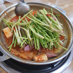 Mukdongbudaejjigae 6