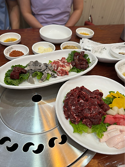 Baeknyeonhanu (백년한우) 2