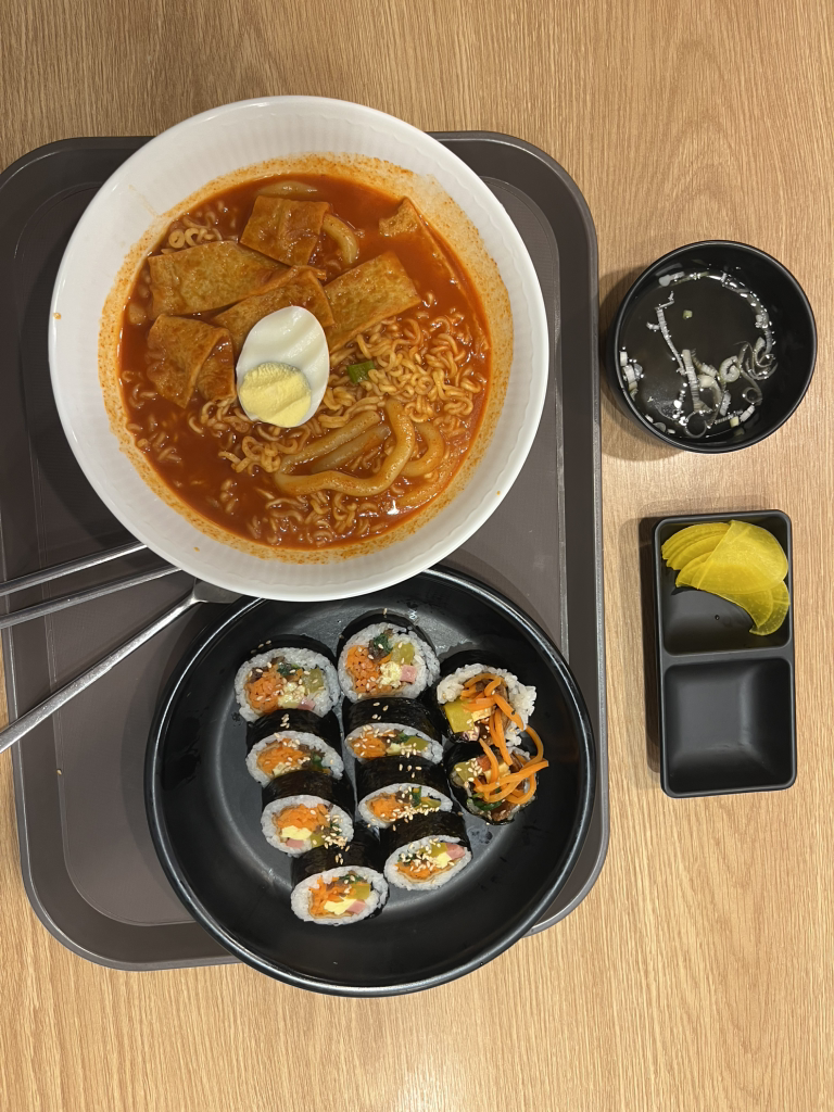 싸다김밥 애오개역점 대표 사진