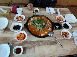 옛날솥뚜껑감자탕 4