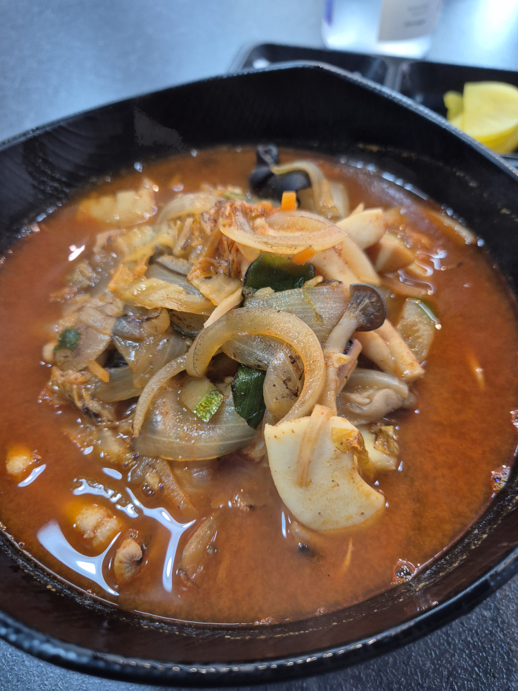 Pandajjajangmyeonjip (판다짜장면집) 2