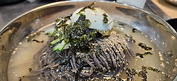 명동칼국수보쌈 구로JNK디지털점 사진 3