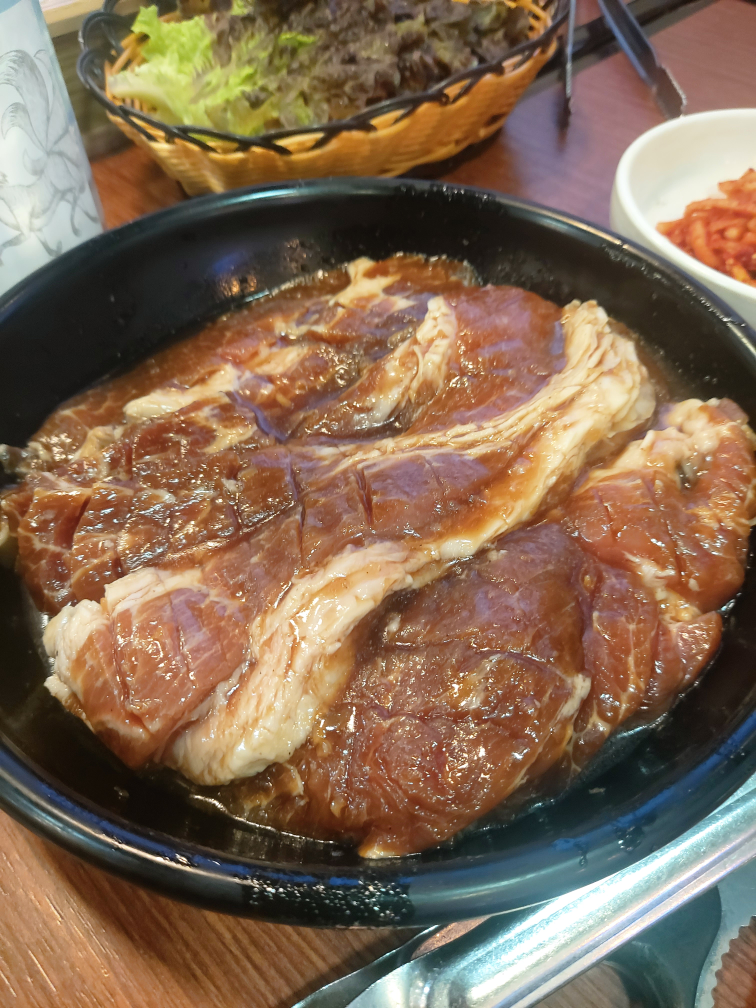 Baeknyeonsikdangseoseogalbi (백년식당서서갈비) 2