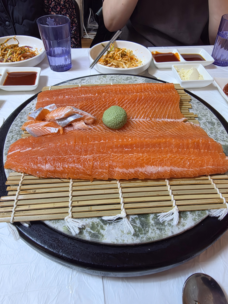 Dumudaesikdang (두무대식당) 3
