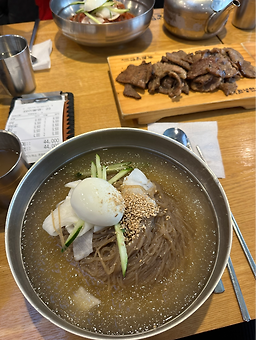 육쌈냉면 2