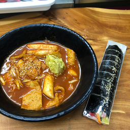 Moksagoeul sijangsikyukjeom (목사고을 시장식육점) 1