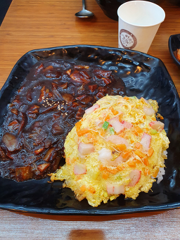 홍짜장범계점 사진