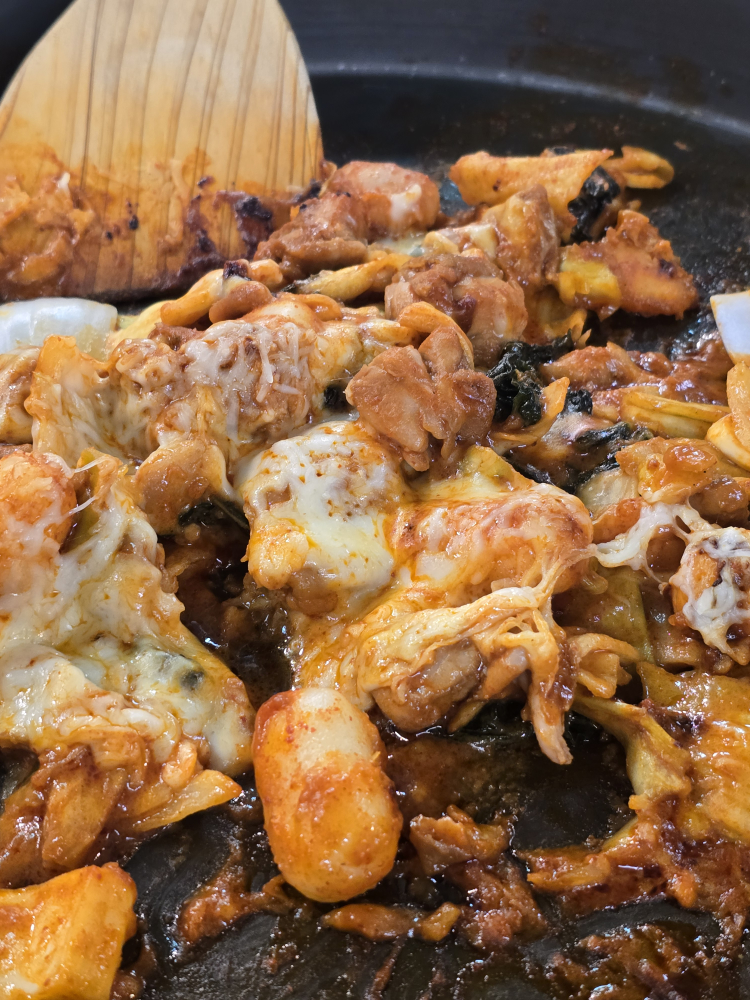 Junghwahobandakgalbimakguksu 4