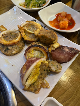 Eomgyeonghuigalbigimchijjigae (엄경희갈비김치찌개) 1
