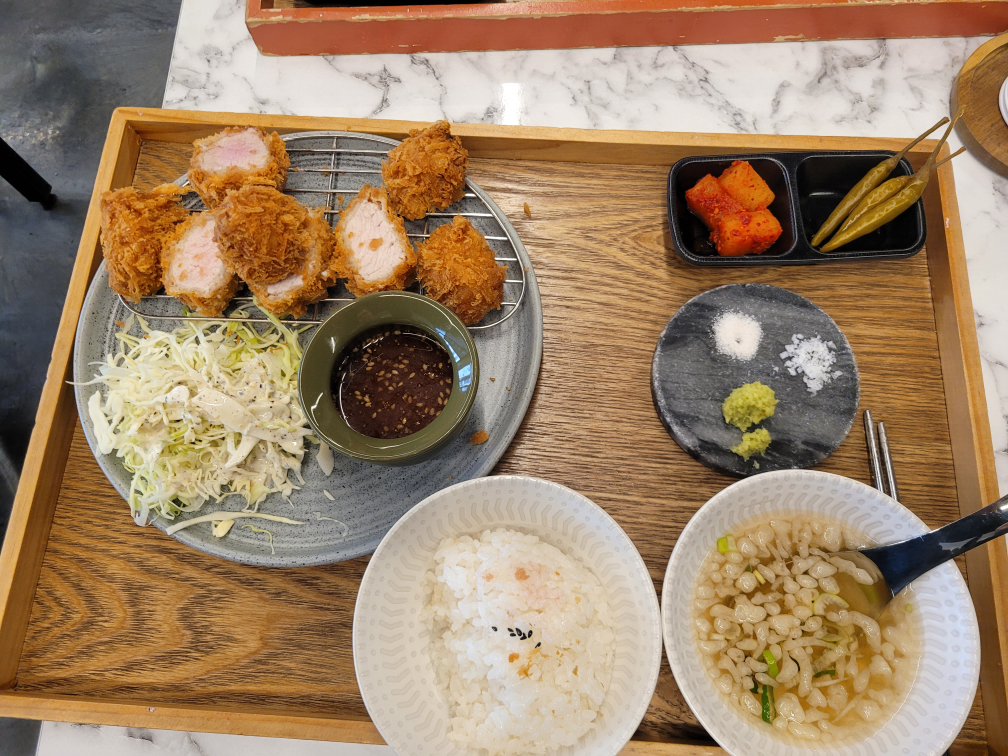 Kacheuhyeon (카츠현) 1