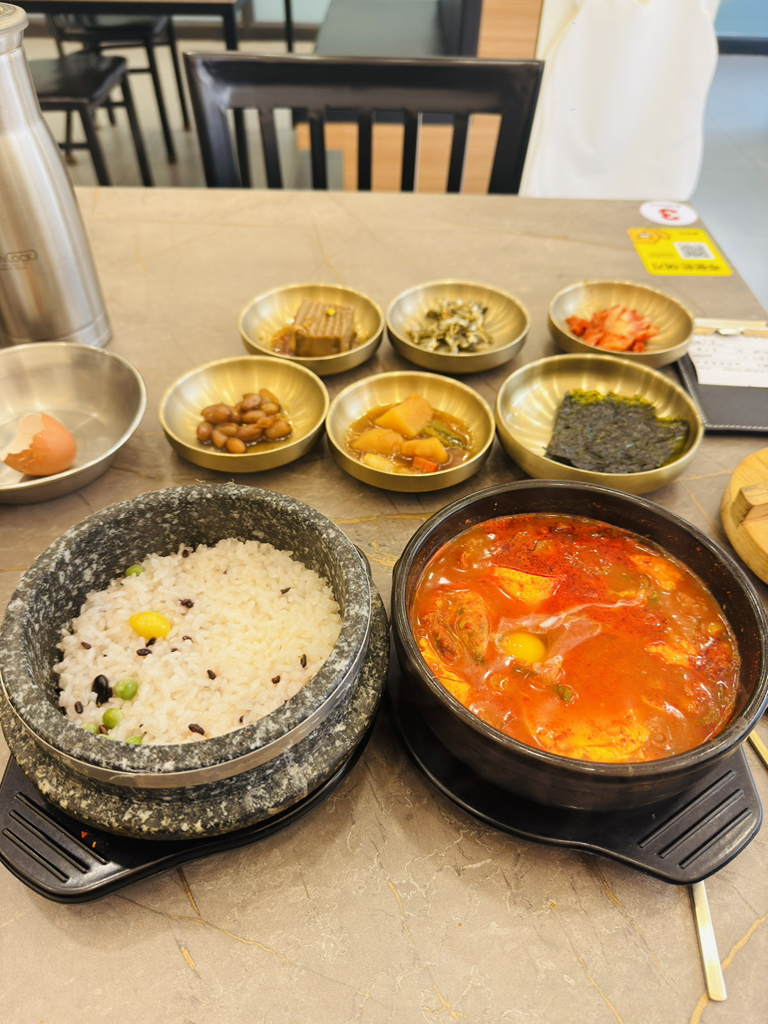 Wanttuksundubu (완뚝순두부) 1