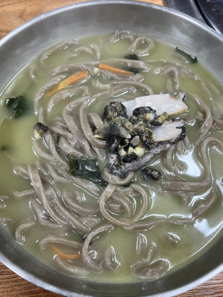 돌담할망보말톳칼국수 사진 3