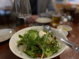 리스토랑 대표 사진
