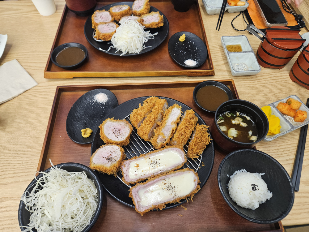 삼백돈돈카츠 가산퍼블릭점 사진 2