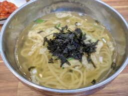 Suyuriudong seogucheongjeom (수유리우동 서구청점) 1