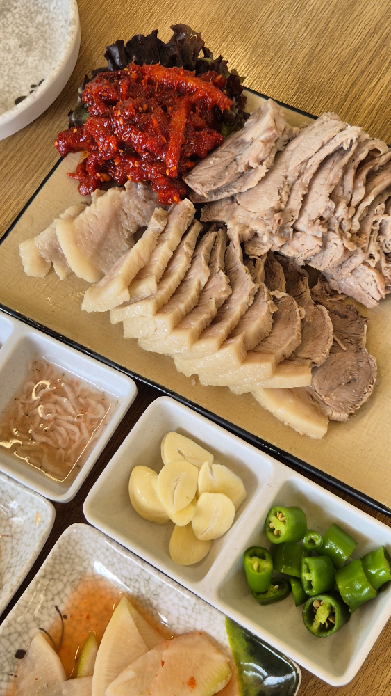 Tapgolmakguksu (탑골막국수) 2