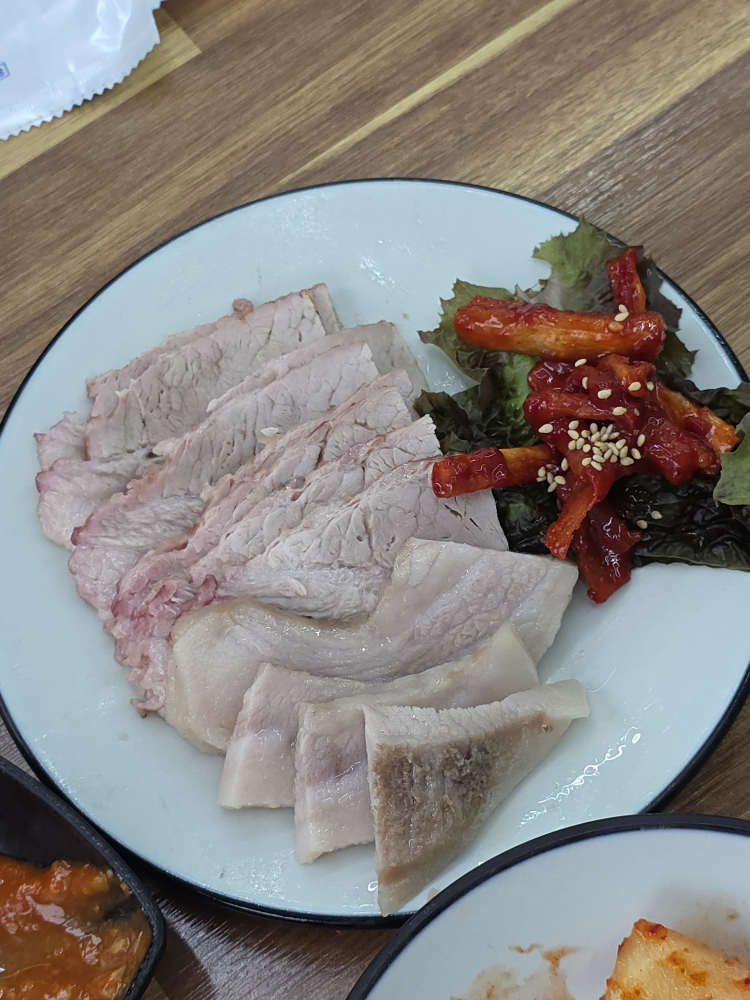 Songamdwaejigukbap (송암돼지국밥) 3