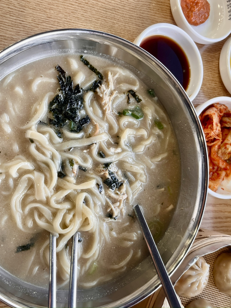 Hyeonpungdakkalguksu 5