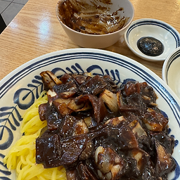 Jangganehaemuljjamppong (장가네해물짬뽕) 1